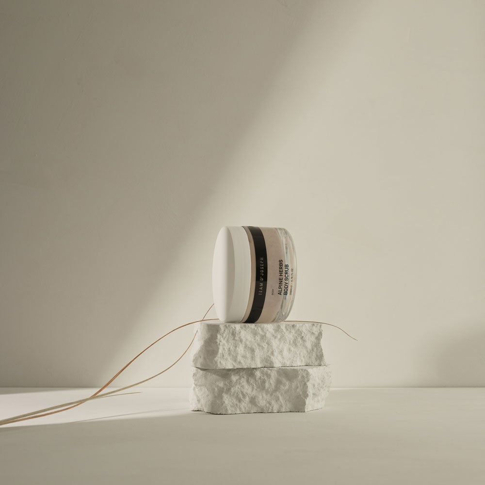 Alpine Herbs Body Scrub