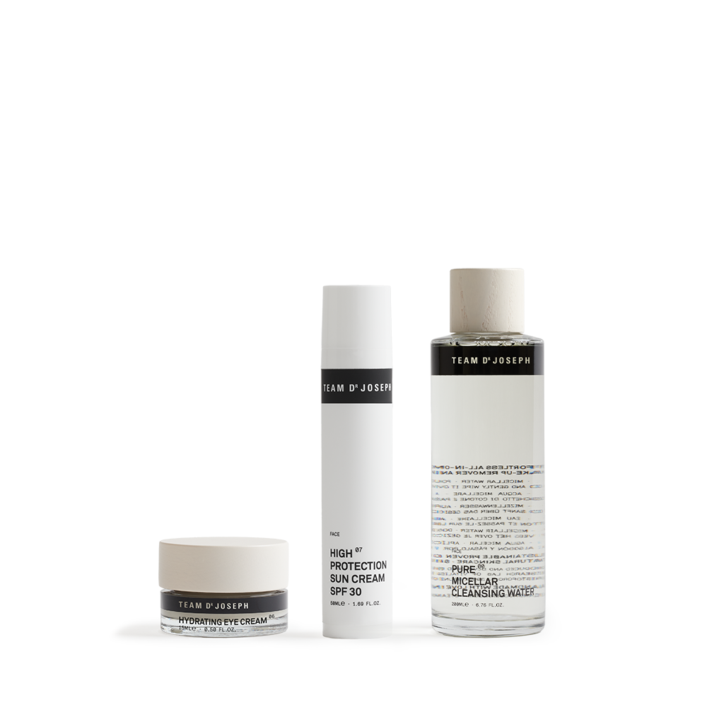 00 The Essential Kit + Beauty Bag