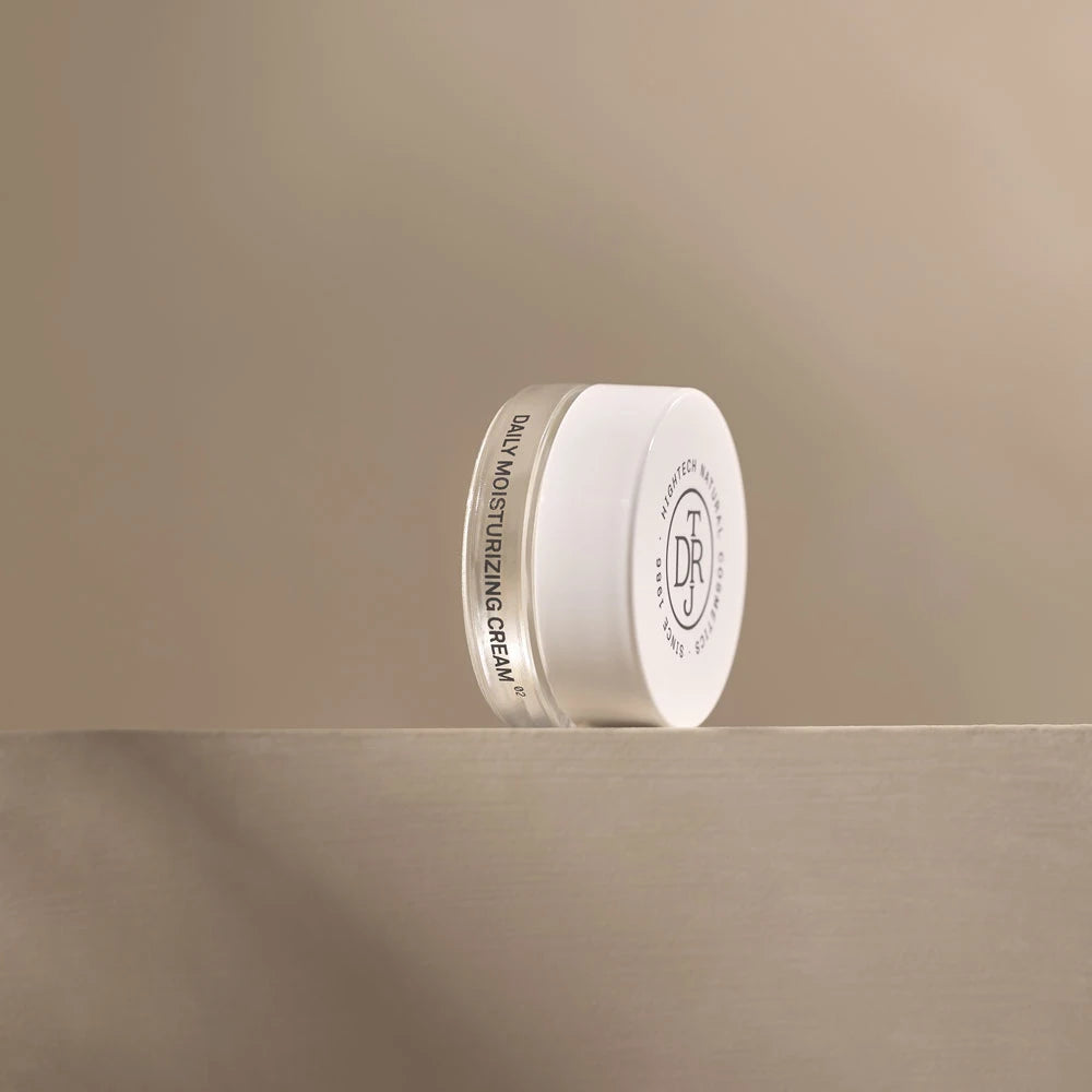 02 Daily Moisturizing Cream Reisegröße