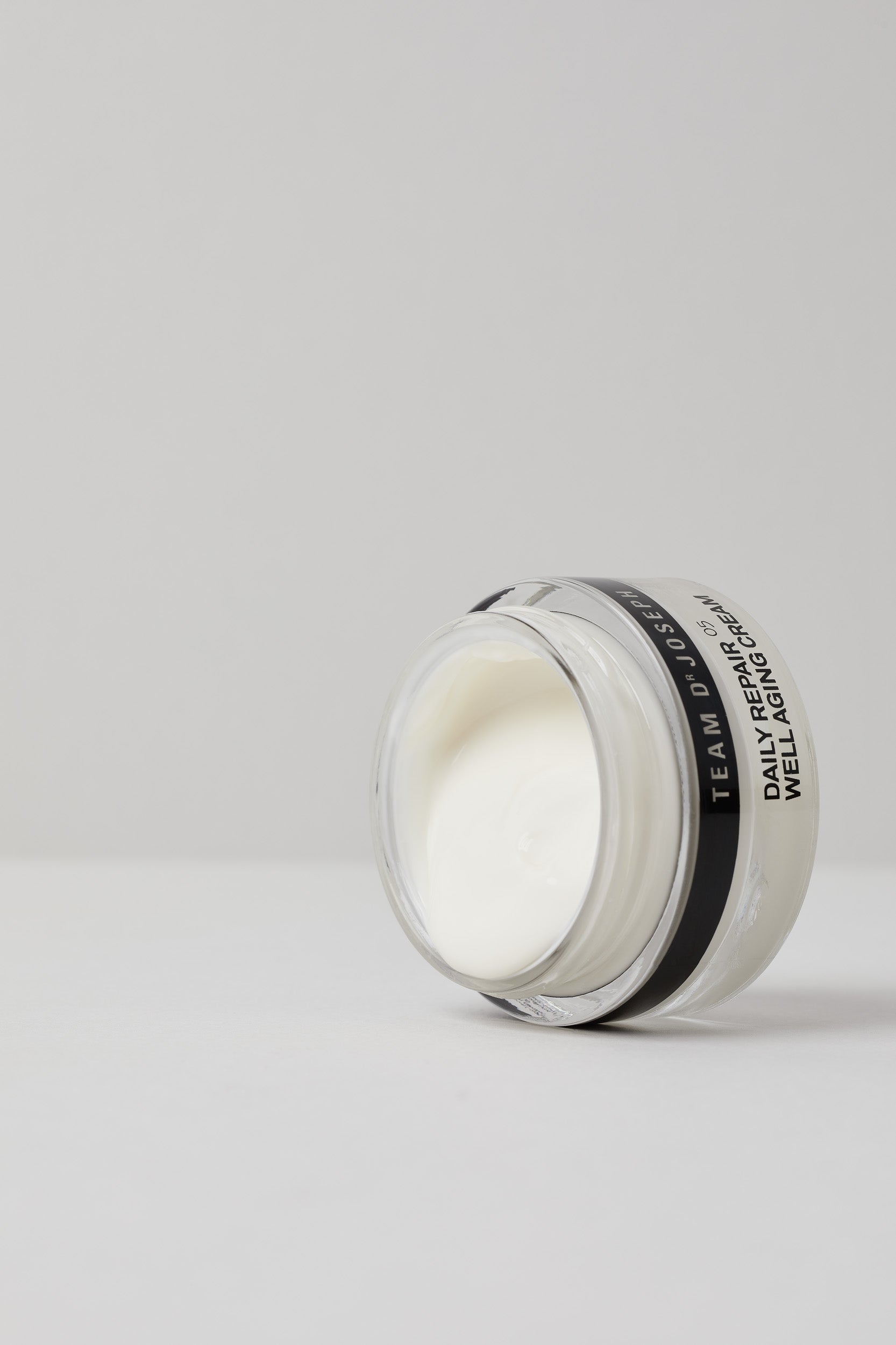 05 Supreme Well Aging Cream