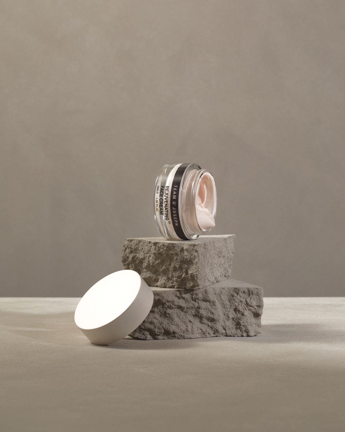 05 Rejuvenating Face Cream