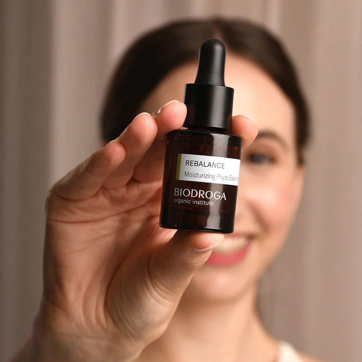 BIODROGA Organic Institute Rebalance Feuchtigkeitsspendende Phyto Essenz